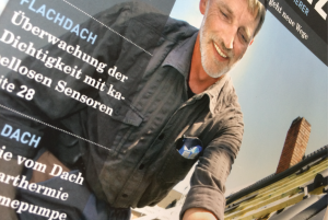Hum-ID in der Dach+Holzbau Cover seitlich
