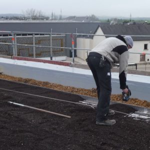 Hum-ID Referenz Ecole Central Flachdach Sensoren Einlesen