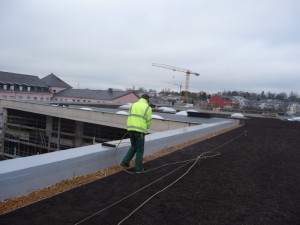 Baustelle Flachdach Sensoren