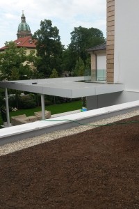Hum-ID Neubau Privathaus Mannheim Flachdach Wässerung