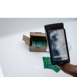 exa-und-sensoren-im-hintegrund-t